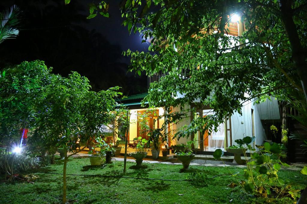 Villa Green Cottage Hikkaduwa Luaran gambar